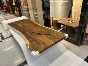 Уникальный дизайн, оптовая продажа с фабрики, плита Monkeypod, эпоксидная плита из цельного орехового дерева, обеденный стол из смолы - Product Image 2