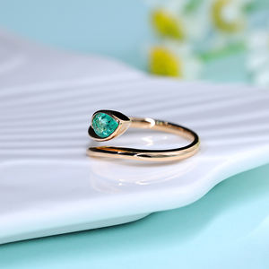 Bagues chrétiennes personnalisées de luxe en or rose massif 18 carats avec émeraude taille poire, idéales pour les fêtes, mariages et cadeaux d'anniversaire – Nouveauté très prisée - Product Image 4