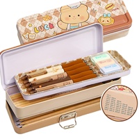 Trousse à crayons à trois compartiments avec fermeture à bouton-pression, grande capacité, motif ours de dessin animé, en fer blanc, avec table de multiplications