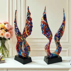 Adorno de Alas de Ángel Coloridas de Arte Europeo Abstracto, Artesanía para Decoración del Hogar, Sala de Estar, Porche, Regalo de Inauguración de Casa, Resina Epoxi - Product Image 4