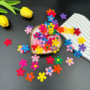 Tissu non tissé en feutre coloré avec cinq pétales, couvre-chef <span class=keywords><strong>fait</strong></span> main bricolage, chapeaux, chaussettes, vêtements, jouets, fournitures de Noël - Product Image 6