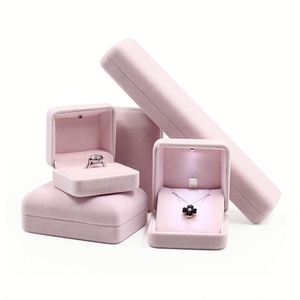 Support de présentation de bijoux en métal WEIMEI, microfibre, design luxueux, vitrine à bijoux - Product Image 4
