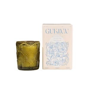 Vela Aromática Vintage con Patrón en Relieve, Vela Literaria de Nicho, Vela Perfumada para Dormitorio, Adorno de Ambiente de Alta Gama - Product Image 5