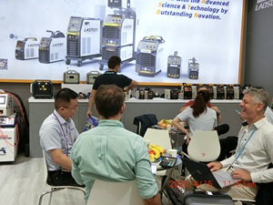 Máquina de Soldar <span class=keywords><strong>LASTON</strong></span> ZX7-400L AC 380V, Doble Voltaje, Serie MMA de Alto Rendimiento - Product Image 6