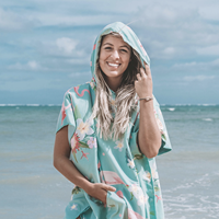 Serviette de bain à capuche personnalisée avec logo, en microfibre suédée, avec poche, pour la plage