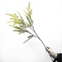 Faux cèdre dégradé de couleur, branche souple au toucher réel, feuillage artificiel romantique français pour la décoration murale de chambre et de table à manger