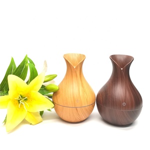 2025 New Design Flower Private Label Baby 200 ml Bamboo Oil <strong>Diffuser</strong> Cool Mist <strong>Humidifier</strong> <strong>Diffuser</strong> - Product Image 1