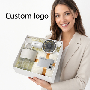 Cadeaux de mariage personnalisés avec logo, ensembles de cadeaux d'anniversaire et de Noël personnalisés pour les invités, souvenirs de fête, boîte <span class=keywords><strong>cadeau</strong></span> de vacances, vente en gros - Product Image 1