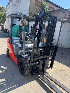 Carrello Elevatore Diesel Usato con Montante a Due Stadi, <span class=keywords><strong>Dimensioni</strong></span> Forche 1220x125, Interasse 1750mm, Raggio di Sterzata 2170mm, Traslatore Laterale Idraulico - Product Image 1