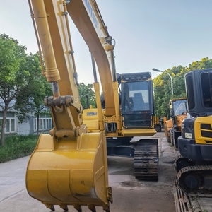 Excavatrice sur chenilles KOMATSU PC220 d'occasion du Japon, équipement de construction d'occasion avec composants essentiels : moteur, pompe, PLC, boîte de vitesses - Product Image 4