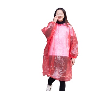 Imperméable en plastique imperméable jetable pour adultes Capuche transparente Vêtements de pluie noirs pour les activités de plein air comme la randonnée à vélo - Product Image 3