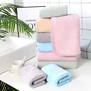 Custom Logo Dinosaur Hanging Hand Towel Coral Velvet Hand Towel Baby Bath Towel