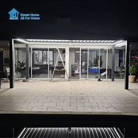Pergola Bioclimatique Autoportante Motorisée en Aluminium Sweet Home avec Lames Orientables, Résistante au Vent et à l'Eau, pour Jardin Extérieur