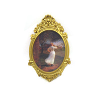 1:12 Maison de Poupée Accessoires Mini Creative Un Cadre Photo Rond Pendentif Mural Simulation Modèle Ornement