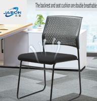 Vente chaude moderne bureau métal cadre tissu sans bras empilable salle de formation empilable chaises de conférence en plastique pour haut d'attente