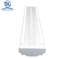 Vente en gros de lampes linéaires LED industrielles commerciales de 150W 200W pour entrepôt
