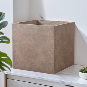 <span class=keywords><strong>Maceta</strong></span> <span class=keywords><strong>Cuadrada</strong></span> Alta <span class=keywords><strong>de</strong></span> Magnesio Transpirable, Estilo Nórdico Minimalista, <span class=keywords><strong>Maceta</strong></span> <span class=keywords><strong>de</strong></span> Pie para Centros Comerciales y Hoteles en Tamaños Pequeños y Grandes - Product Image 3