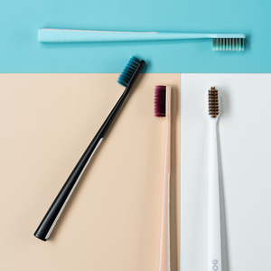 <span class=keywords><strong>Brosse</strong></span> à dents orthodontique en forme de V <span class=keywords><strong>Y</strong></span>-Kelin pour appareils dentaires, 4 unités (lot de 1), poils souples pour adultes avec <span class=keywords><strong>brosse</strong></span> interdentaire - Product Image 5