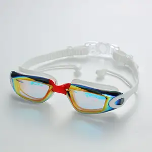 Gafas de natación galvanizadas de nuevo diseño Hd impermeables antivaho hombres y mujeres tapones para los oídos de silicona gafas de natación