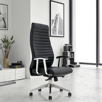 Chaise de bureau ergonomique en cuir à dossier haut