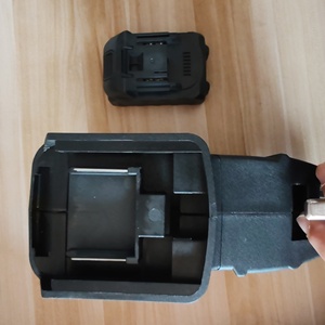 Pistolet à clous de qualité industrielle et bricolage avec garantie d'un an, équipé d'une batterie au lithium - Product Image 4