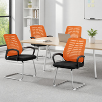 Chaise de visiteur moderne en maille colorée, hauteur réglable, accoudoirs fixes, base cantilever en aluminium chromé, chaise de conférence pour bureau