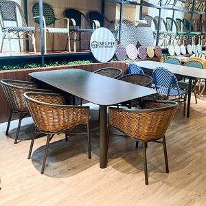 Juego de Mesa y Sillas de Comedor de Aluminio Moderno para Exteriores, 10 Plazas, Muebles de Comedor para Jardín, Patio, Hotel y Ocio - Product Image 4