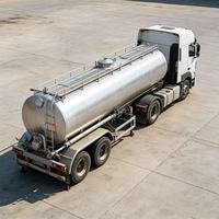 Semi-remorque citerne isotherme de qualité alimentaire, étanche, pour le transport de l'huile de palme et d'huiles comestibles sur de longues distances