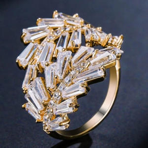 Q314 Geometric Cocktail <b>Ring</b> Gold Plated <b>Crystal</b> Rhinestone Channel Setting Women's Party Jewelry - Product Image 2
