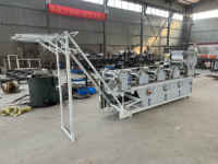 Machine de presse à nouilles rouleau de pâte en acier inoxydable fabricant de pâtes de bureau Machine à nouilles électrique commerciale