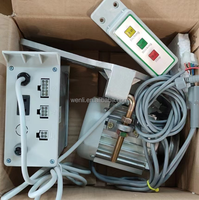 Moteur et panneau de type fendu pour servomoteur et panneau de pièces de rechange pour machine à coudre à fermeture éclair en nylon