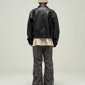 Veste en cuir PU noir rétro sur mesure, style streetwear, pour hommes, coupe ample, col à revers, veste décontractée, fabricant de vestes - Product Image 5