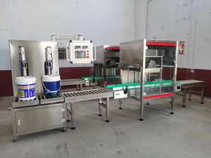 Nettoyeur liquide <span class=keywords><strong>de</strong></span> toilette anti-corrosion en plastique semi-automatique Machine <span class=keywords><strong>de</strong></span> remplissage <span class=keywords><strong>de</strong></span> pesage <span class=keywords><strong>de</strong></span> <span class=keywords><strong>bidon</strong></span> d'huile d'<span class=keywords><strong>eau</strong></span> <span class=keywords><strong>de</strong></span> blanchiment au chlore - Product Image 2