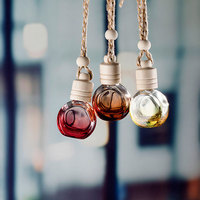 Bouteilles de parfum pour voiture en verre suspendues, pendentif, 8 ml, forme ronde plate, diffuseur de parfum pour voiture, bouteille vide