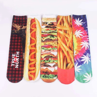 Vente en gros de chaussettes personnalisées d'impression de dessins animés alimentaires drôles de filles de dessins animés imprimés en 3d chaussettes d'équipage vierges à sublimation en tube