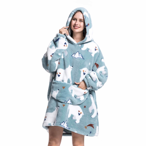 Diseños personalizados Vacaciones de invierno Manta usable Sudadera cálida Mantas con capucha Familia Sudadera con capucha de lujo - Product Image 5