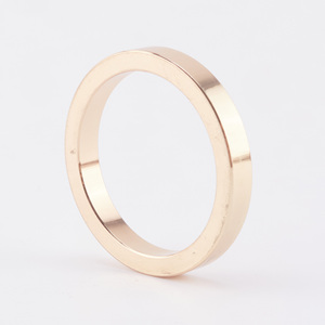 Nuevo Diseño SIMPLE CICLE DESIGNS, Anillo para Servilletas de Metal Ecológico para Fiestas, Color Negro, Porta Servilletas Económicos para Bodas - Product Image 1