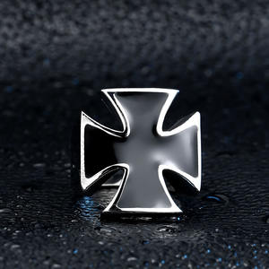 SS8-372R acciaio soldato di ferro croce dell'acciaio inossidabile degli uomini anello di personalità popolare <span class=keywords><strong>smart</strong></span> smalto gioielli per L'europa - Product Image 4