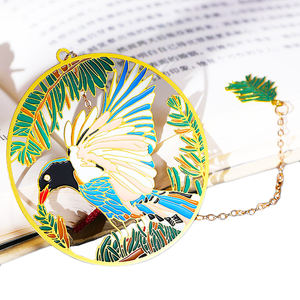 Haut de gamme métal artisanat gravure Laser <span class=keywords><strong>3D</strong></span> dessin animé Animal livre <span class=keywords><strong>marque</strong></span> à la main personnalisé signet fantaisie cadeau signets pour la vente de livres - Product Image 6