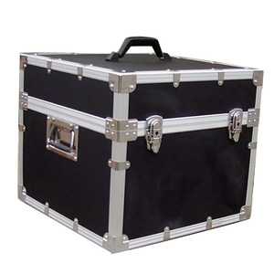 Protections d'angle en aluminium Nrh 40 mm pour valises d'aviation et boîtes cosmétiques avec option de personnalisation - Product Image 2