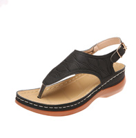 Sandales à boucle style romain pour femmes, stock transfrontalier pour le commerce extérieur, grande taille 43, plateforme rehaussante printemps-été
