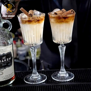 Calice di Vino in Cristallo Personalizzato con Diamanti, Elegante Bicchiere Decorativo Trasparente per Bar e Matrimoni - Product Image 4