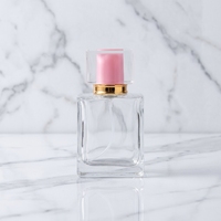 Bouteilles carrées transparentes vides de 50 ml en verre facetté, avec pulvérisateur à base épaisse et col de 15 mm, modèle scellé 10, vente en gros