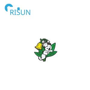 Fabrication <span class=keywords><strong>de</strong></span> métal personnalisé muguet émail épinglette fleur épinglette personnalisée <span class=keywords><strong>mai</strong></span> anniversaire fleur campanule insigne - Product Image 5