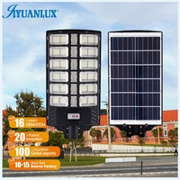 Lampe de projecteur solaire avec caméra CCTV 4G extérieure avec panneau solaire tout-en-un, lampadaire