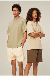 Camiseta de Algodón 100% de Alta Calidad con Logo Vintage Desgastado, Efecto Lavado Ácido y Piedra, 230 Gramos, Personalizada para Hombre, Serigrafía - Product Image 5