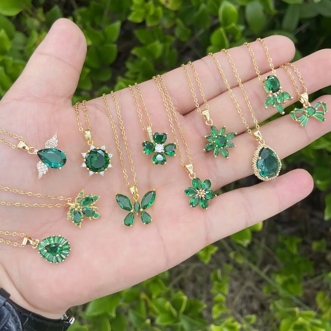 Green Emerald Zircon Necklace Copper Gold Rhinestone Diamond Crystal Clover Flower Butterfly Angel Leaf Choker Women Jewelry