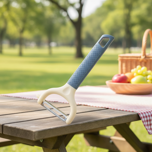 Éplucheur de carottes YIGO en stock, poignée antidérapante en PP, éplucheur de carottes, éplucheur julienne en acier inoxydable - Product Image 2