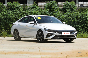 Hyundai Elantra 2023 1.5L LHD Automatica Berlina Usata con Tetto Panoramico, Auto Economica per Uso Quotidiano in Vendita - Product Image 3