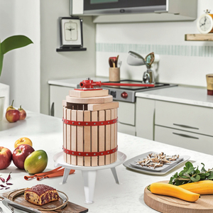 さまざまなモデルのグリーンと健康的な生木材ハンドジューサー商用および家庭用フルーツ & 野菜プロセッサー - Product Image 1